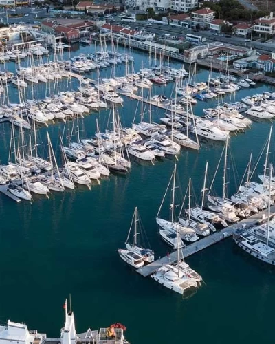 Çeşme Marina